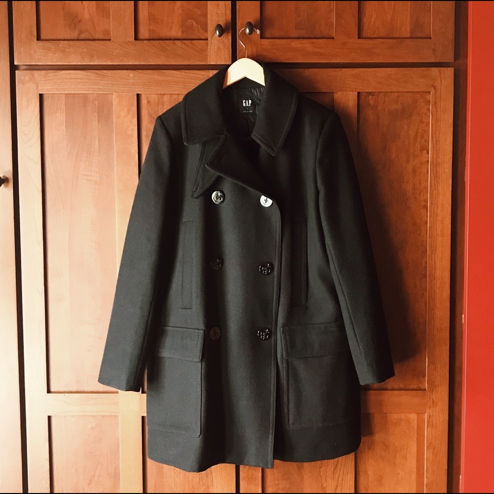 GAP Women’s Peacoat